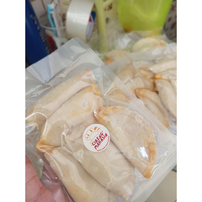 

cireng isi bakso pedas