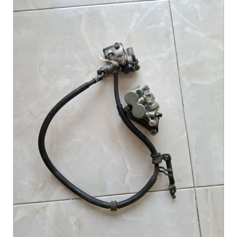 pengereman depan set cs one