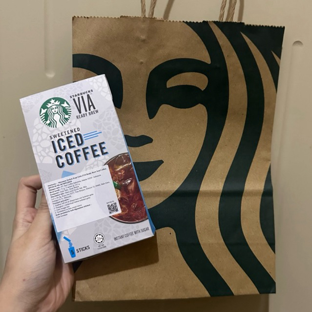 

SALE Starbucks Sweetened Iced Coffee 5 Stick Sachet Starbucks VIA Ready Brew