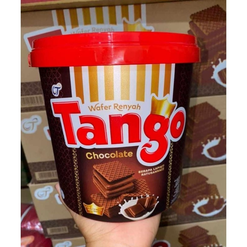 

PROMO TANGO WAFER JAR 240G