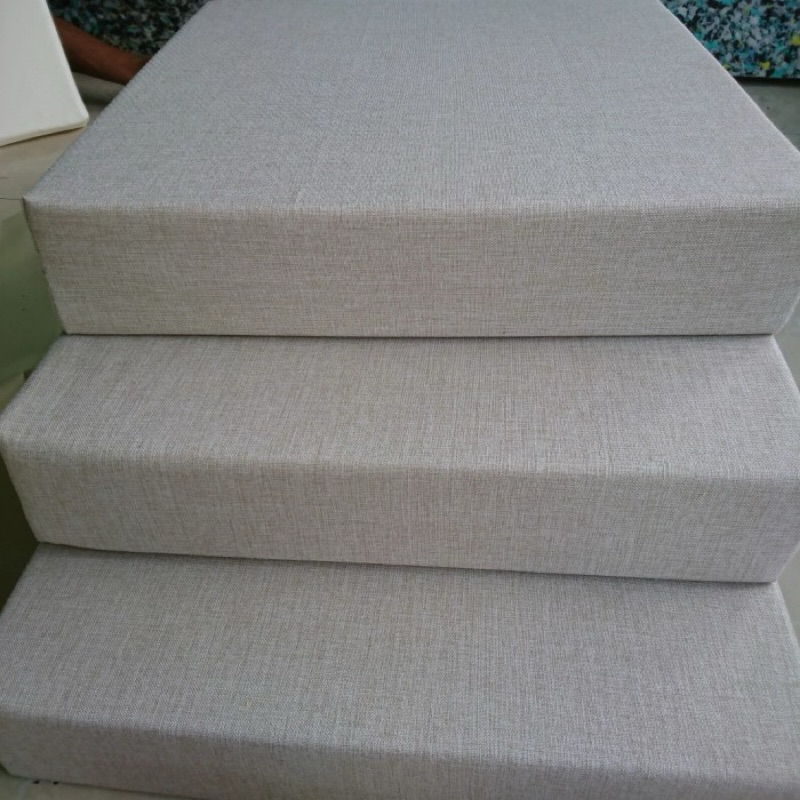 alas duduk costum kursi kayu