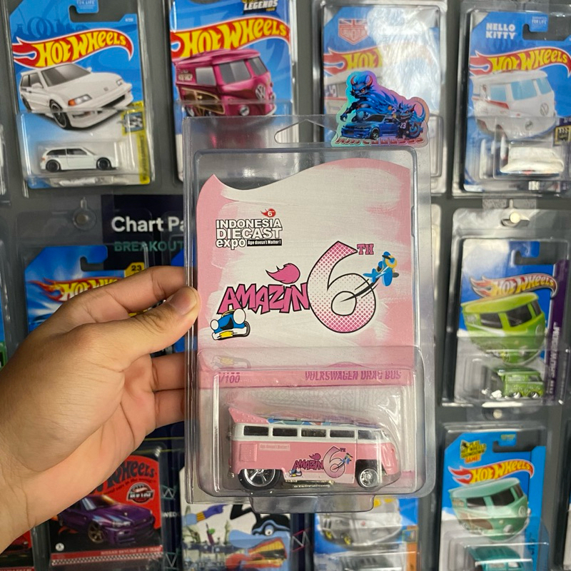 (FREE PROTECTOR) HOT WHEELS VOLKSWAGEN DRAG BUS INDONESIA DIECAST EXPO AMAZING (BUBBLE CRACK)