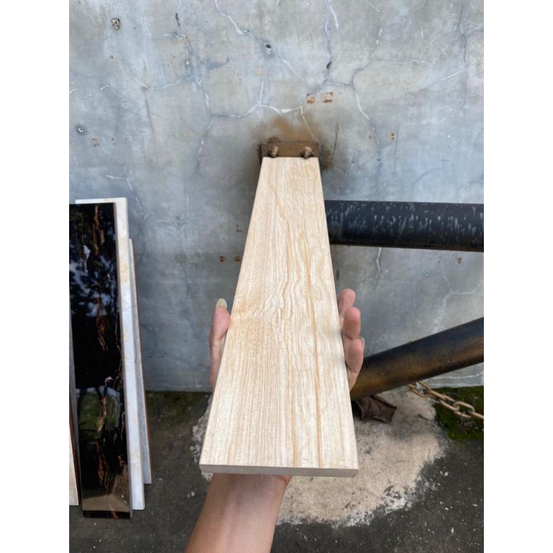 List plint granit 15x60 K55C bevel