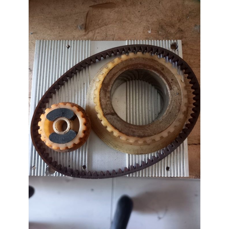 1 set Gear janome atas bawah + Vanbelt ( Second)