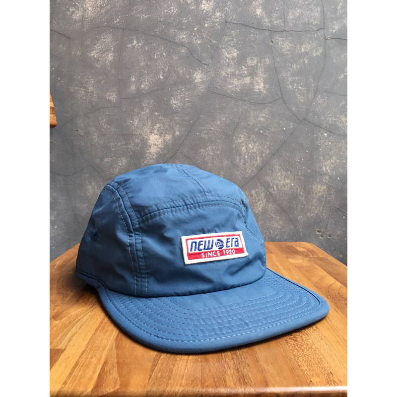 Topi New Era 5 Panel