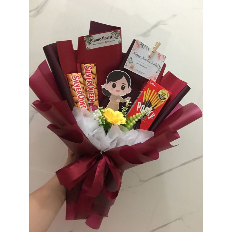 

buket coklat,buket Pocky,buket wisuda,buket hari ibu,buket ultah,coklat bouquet,buket bunga coklat
