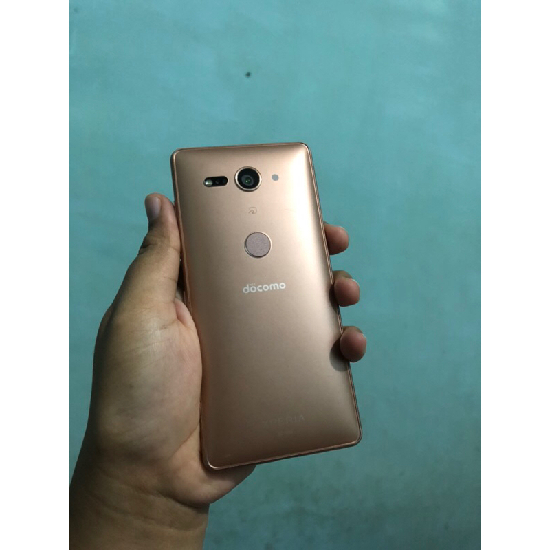 sony xz2 compact second