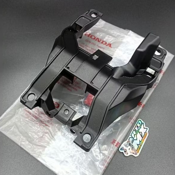 dudukan visor CRF, dudukan cover headlamp CRF 150L, dudukan batok depan CRF 150L, stay visor CRF 150