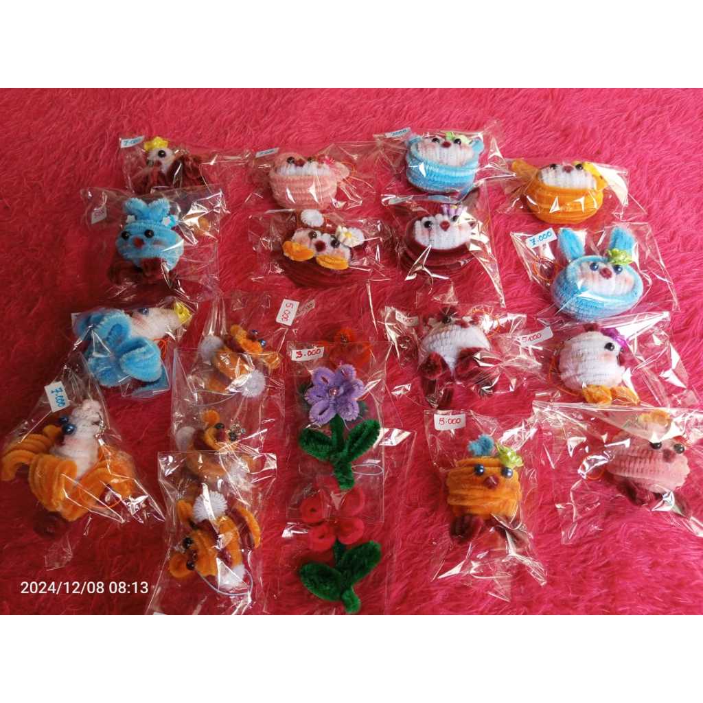 gantungan hp lucu kawat bulu