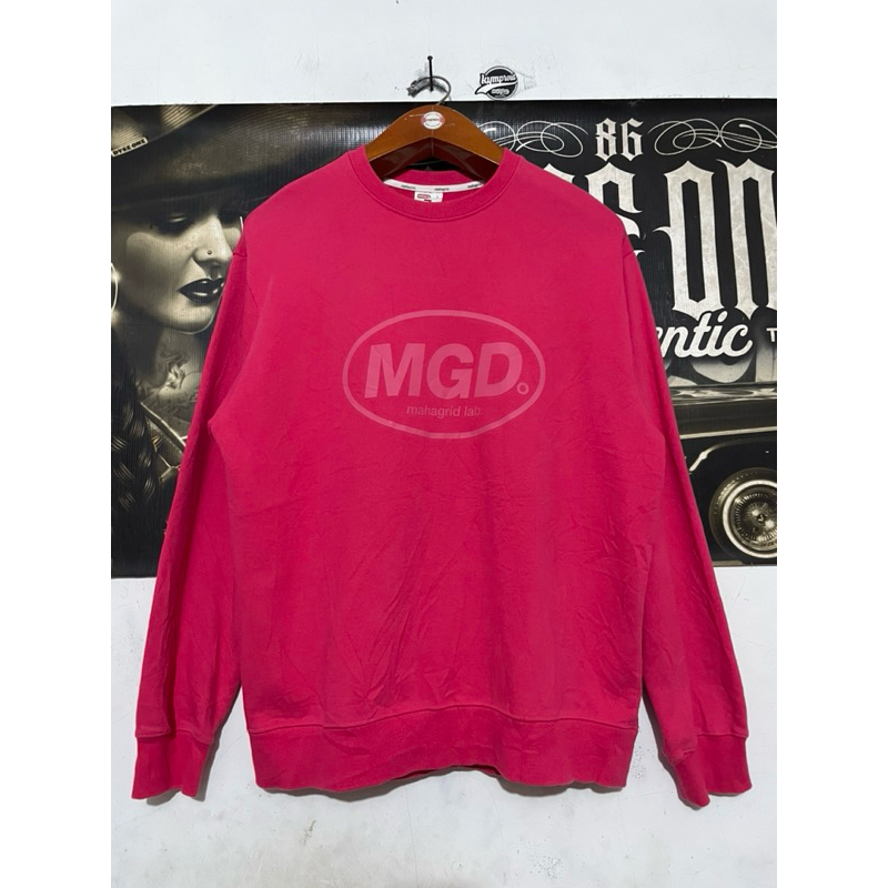 sweater mahagrid