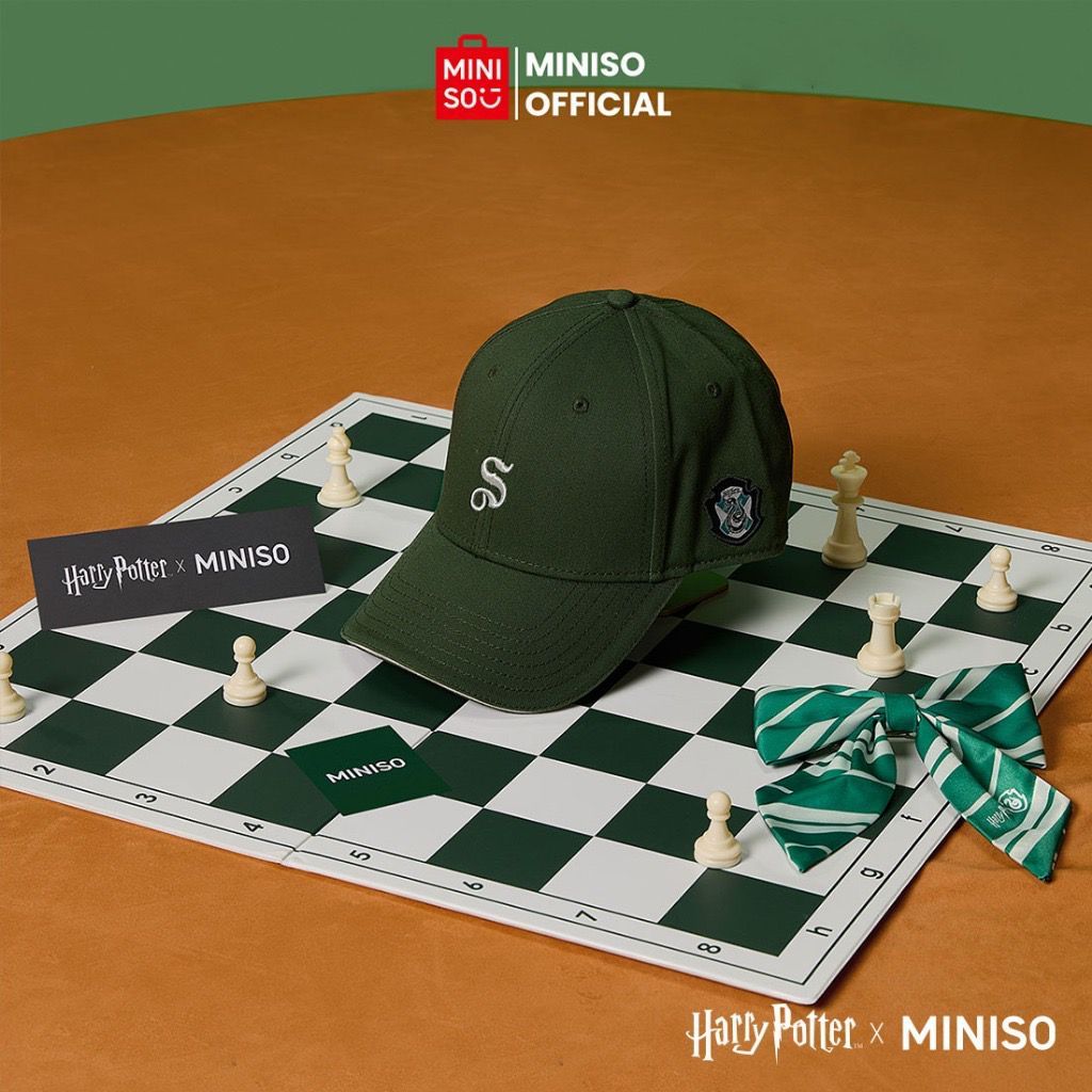 New | Miniso x Harry Potter Topi & Kaos Kaki Slytherin