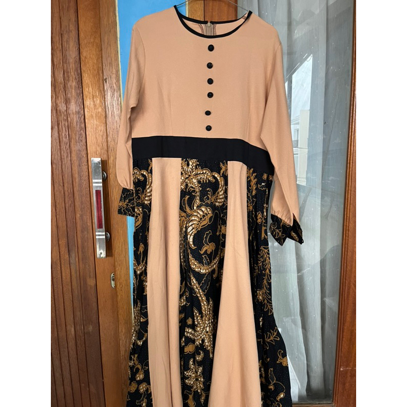 ABAYA BATIK SET+ KHIMAR PRELOVED