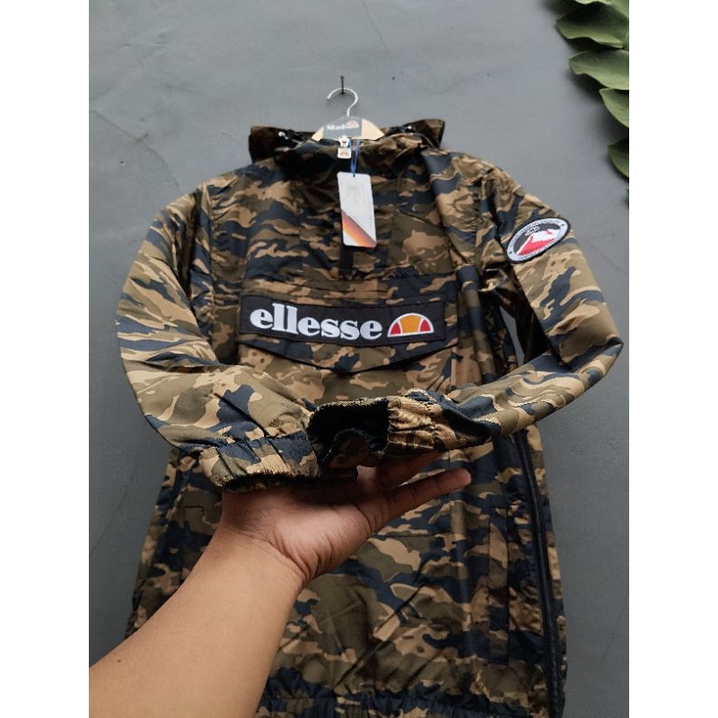 Ellesse mount camo