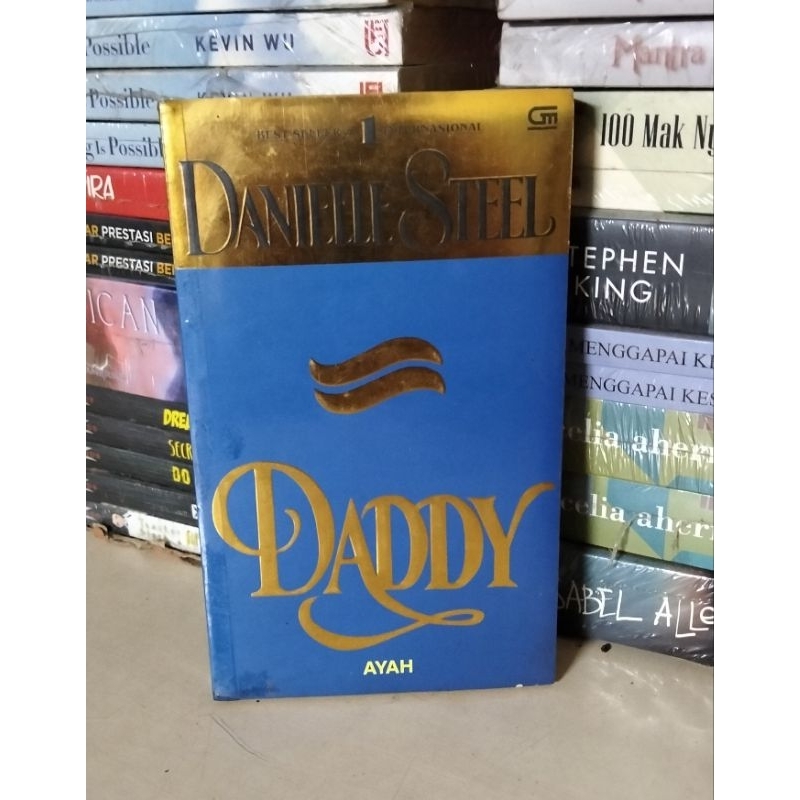Daddy (Ayah)
Oleh Danielle Steel

