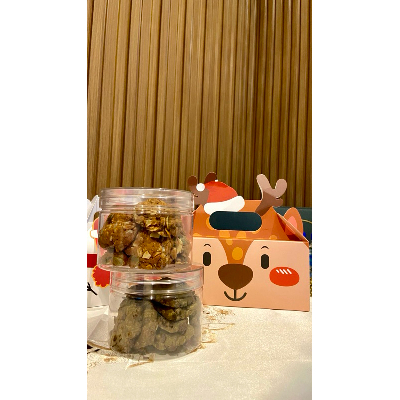 

HAMPERS COOKIE ISI 2 JAR by NOOSHE.ID