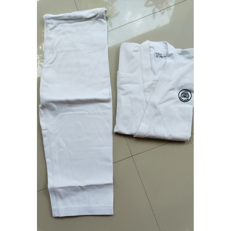 Baju beladiri jatah Polri