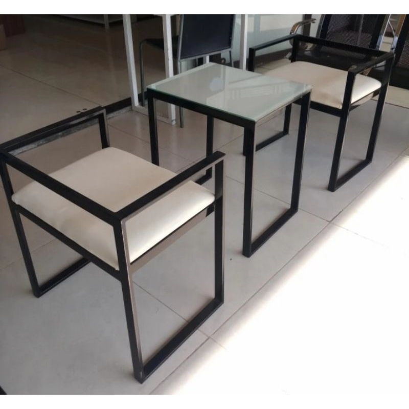 Set Meja & Sofa Besi / 2 Sofa/ 1 Meja/ Kokoh/ Minimalis/ Modern/ Multifungsi