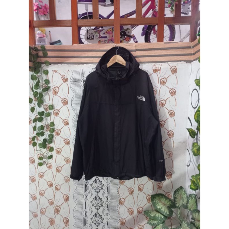 jaket outdoor tnf hyvent