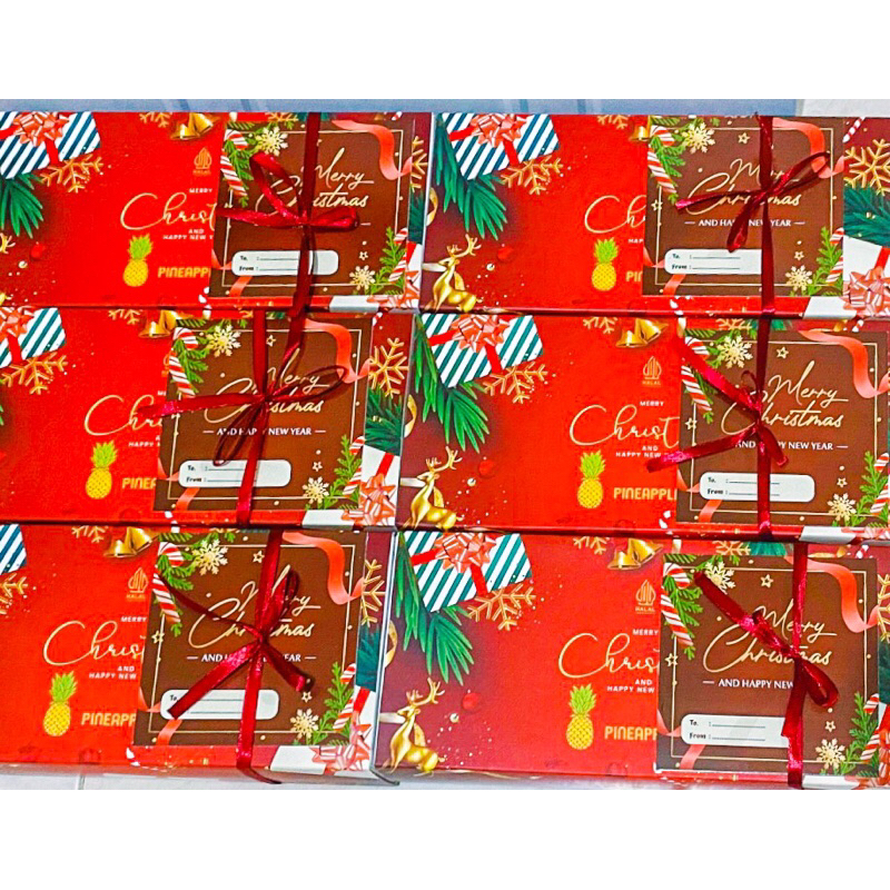 

HAMPERS KADO NATAL CHRISTMAS NASTAR CEMILAN PINEAPPLE CAKE JUMBO WISMAN