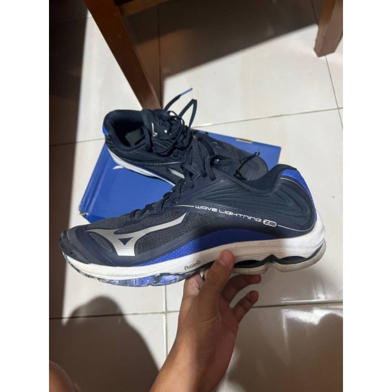 Sepatu Volly Mizuno WaveLightning 26 Ukuran 42 || Preloved