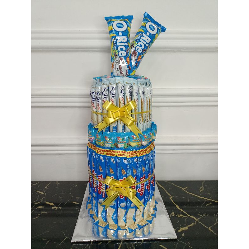 Kue Ultah Snack atau Snack Cake/ Bucket Snack / Cake Snack Parcel Ultah/ Snack Tower Murah