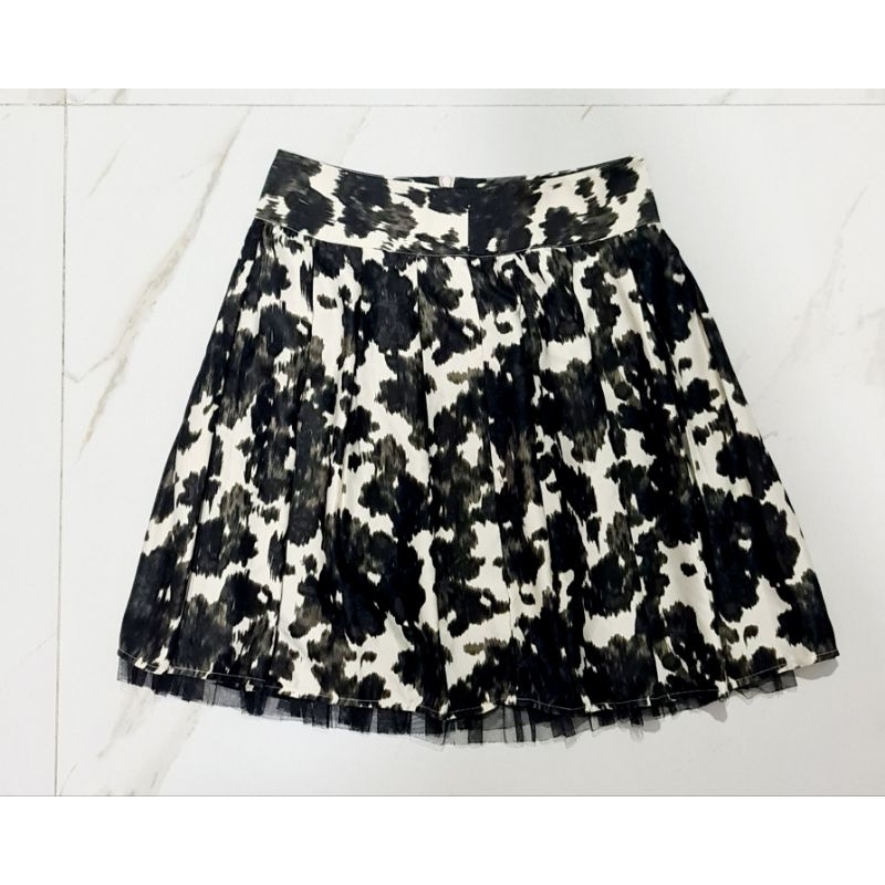 Preloved rok perempuan The Executive