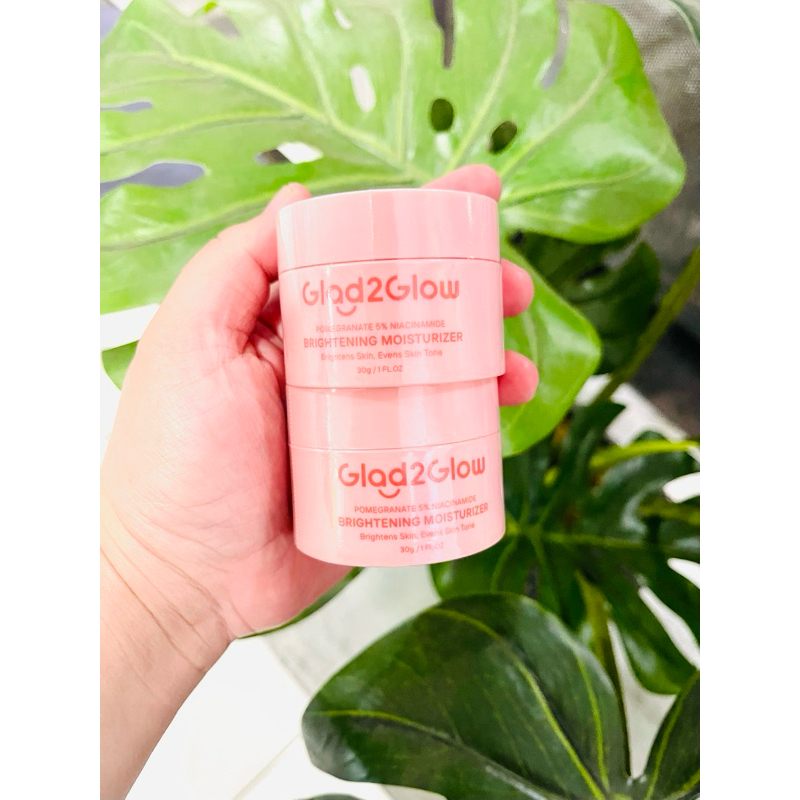 Moisturizer Glad2Glow pink brightening