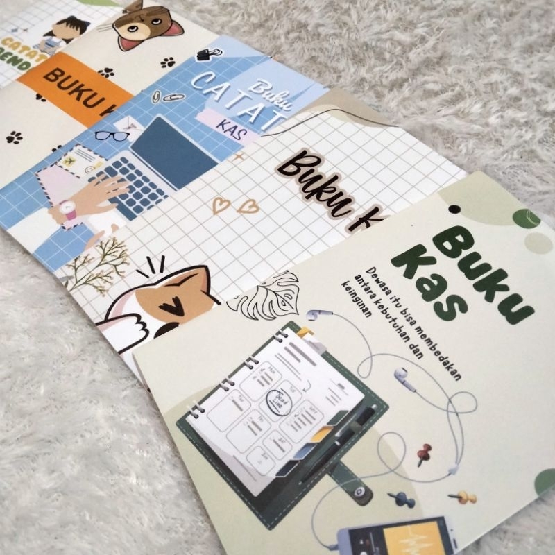 

BUKU KAS KELAS HARIAN / MINGGUAN 53 SISWA / BUKU KAS BENDAHARA
