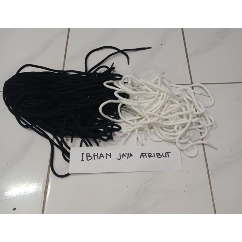 tali sepatu pdl bulat panjang hitam - putih
