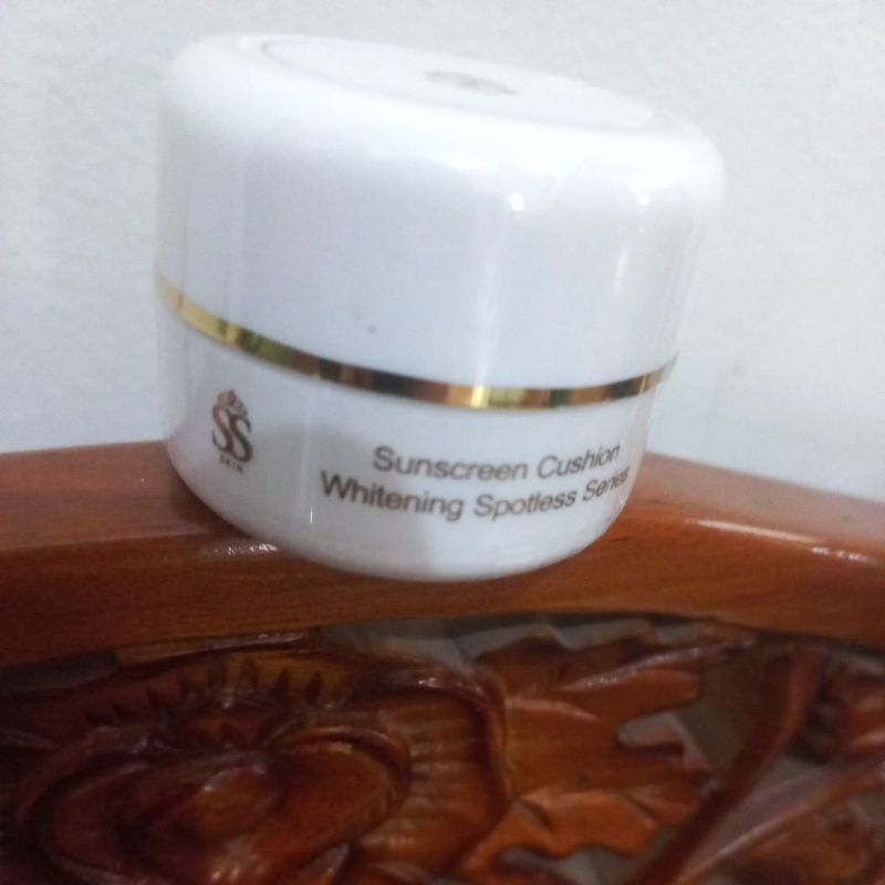 [LANGSUNG KIRIM] SUNSCREEN CUSHION WHITENING SPOTLESS SS SKIN ORIGINAL BPOM