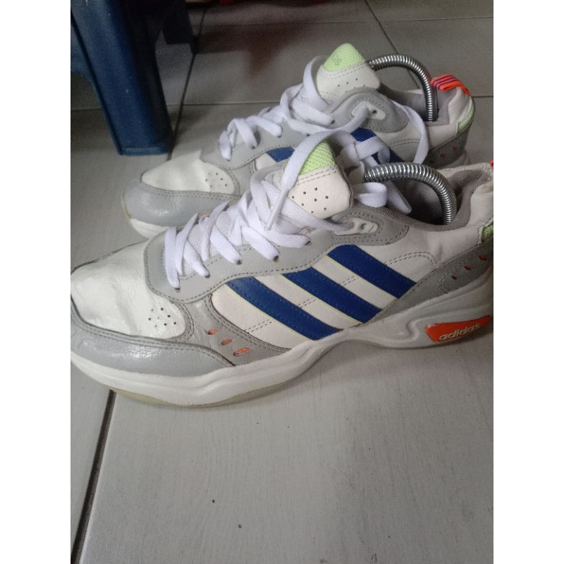 sepatu tennis 42 second