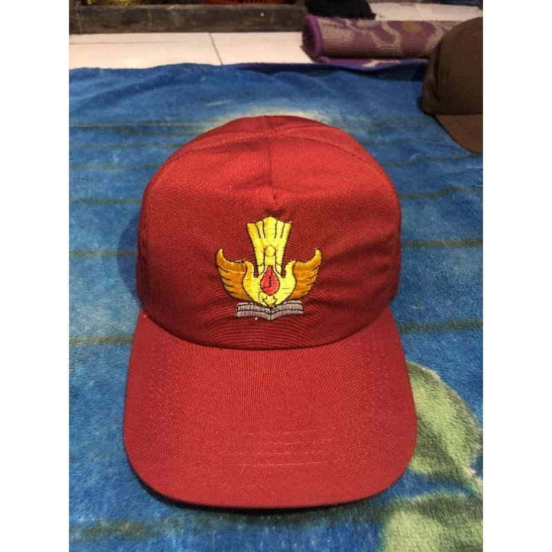 topi SD kain famatex