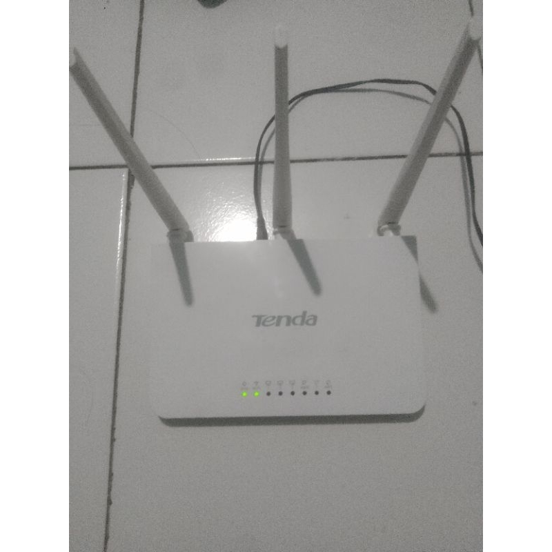 router wifi merk tenda f3