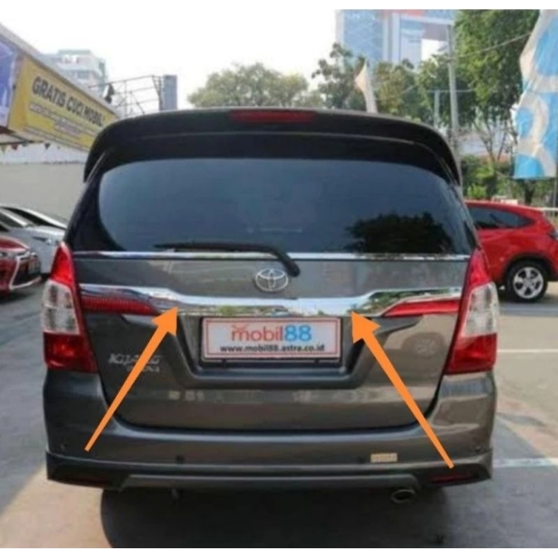 List Trunklid List Pintu Bagasi Chrome Innova 2014 2015 Original