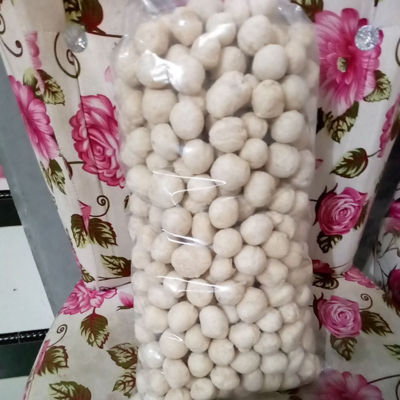 

krupuk baso ikan laut berat 1000grm/1kg