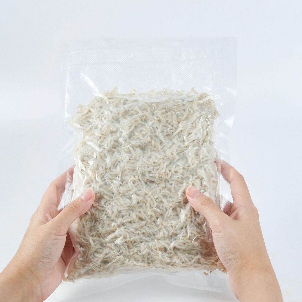 

JKL Ikan Asin Teri Nasi Sulawesi 250gr Anchovyandco