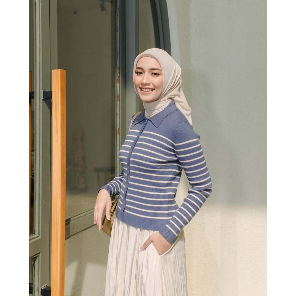 GONEGANI OFFICIAL - Sweater Wanita Berkerah Motif Garis Loonly Sweater