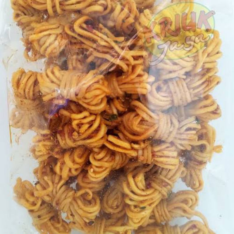 

(6) Mie Keriting Pedas Daun Jeruk