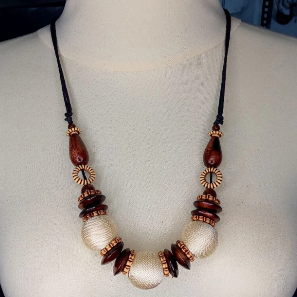 KALUNG ETNIK ACCESORIES ASESORIS kebaya cantik UNIK TRADISIONAL KAYU CANTIK Aksesoris CRAFT KAYU MAN