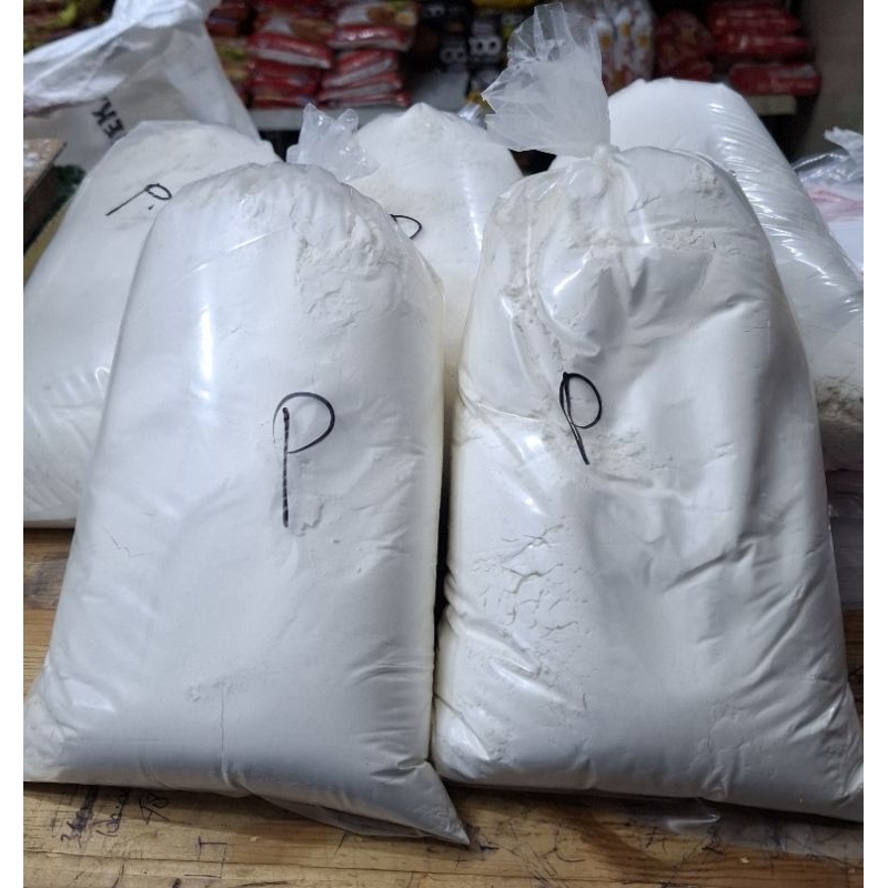 

tepung terigu curah 1 kg cap payung (kiloan)