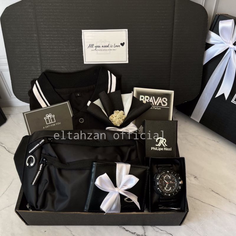 

PROMO 3.3 Gift Box Hampers Cowok Premium Black Series Kado Wisuda Hadiah Ulang Tahun