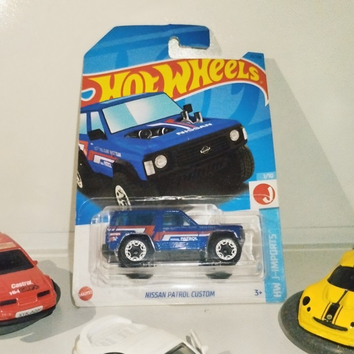 Nissan Patrol Custom - Hot Wheels