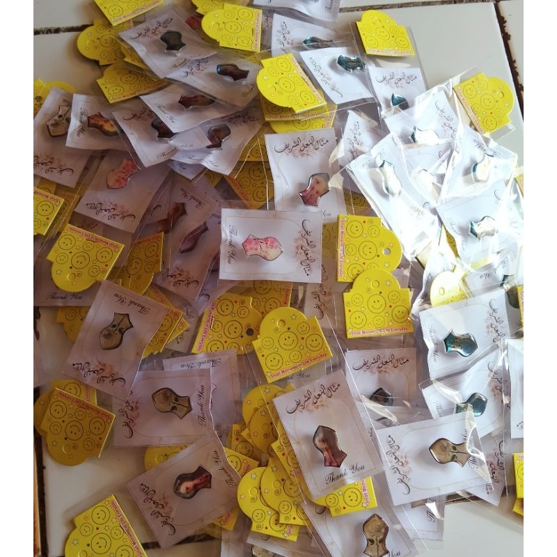 Pin Terompah Costum Logo Sendiri