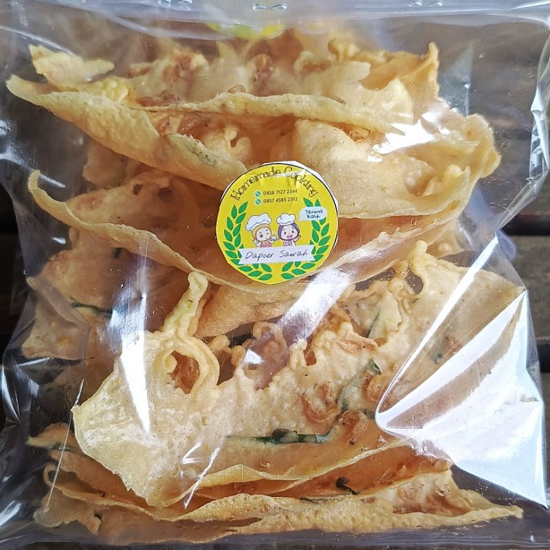 

Keripik Peyek daun jeruk