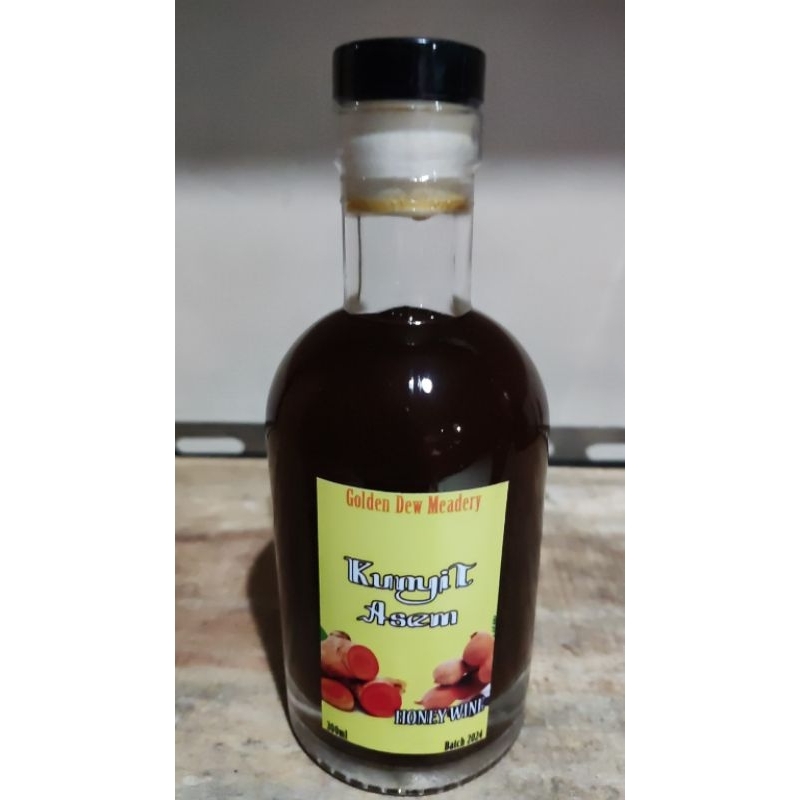 

Golden Dew Meadery Kunyit Asem Mead Honey Wine
