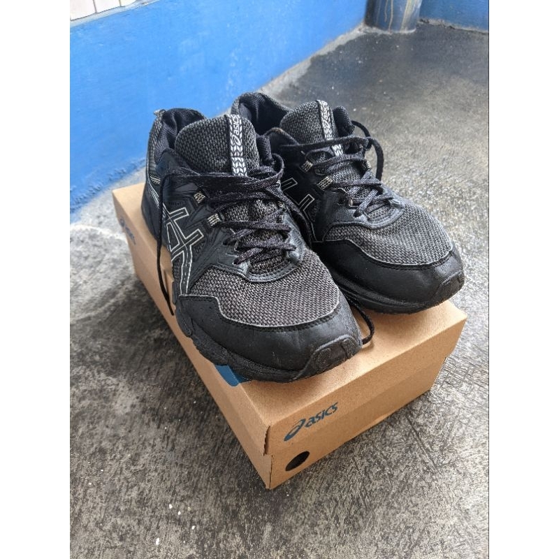 Sepatu Asics Gel Venture 8