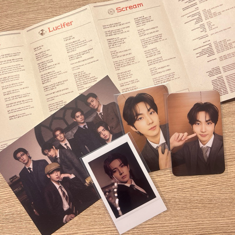 Jungwon Heeseung Memorabilia POB Official Photocard