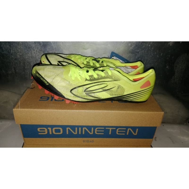 Spike 910 Sprint/lari jarak pendek