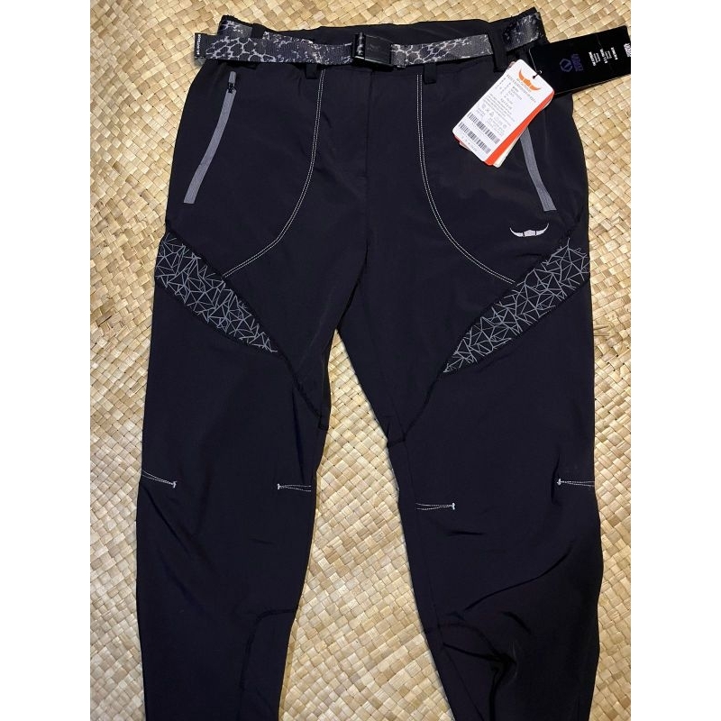 Celana Outdoor BFL BNWT thrift second