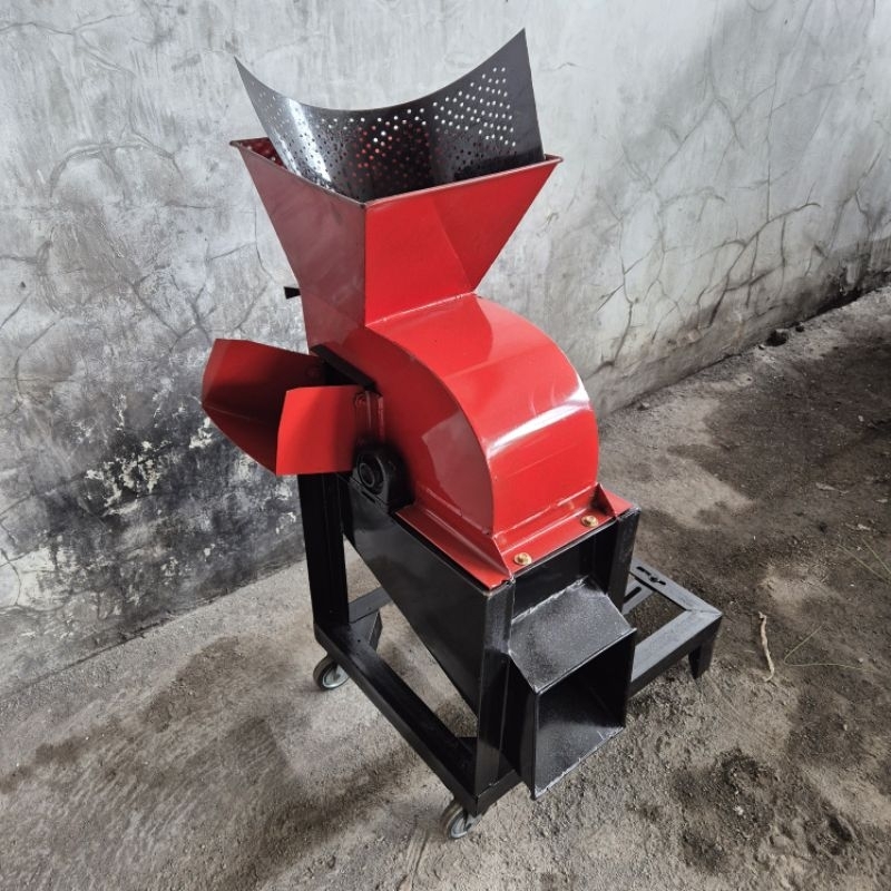 MESIN CACAH RUMPUT DAN RANTING ORIGINAL MULTIFUNGSI BERKUALITAS